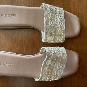 Old Navy Cream Braided Strap Slide Sandals